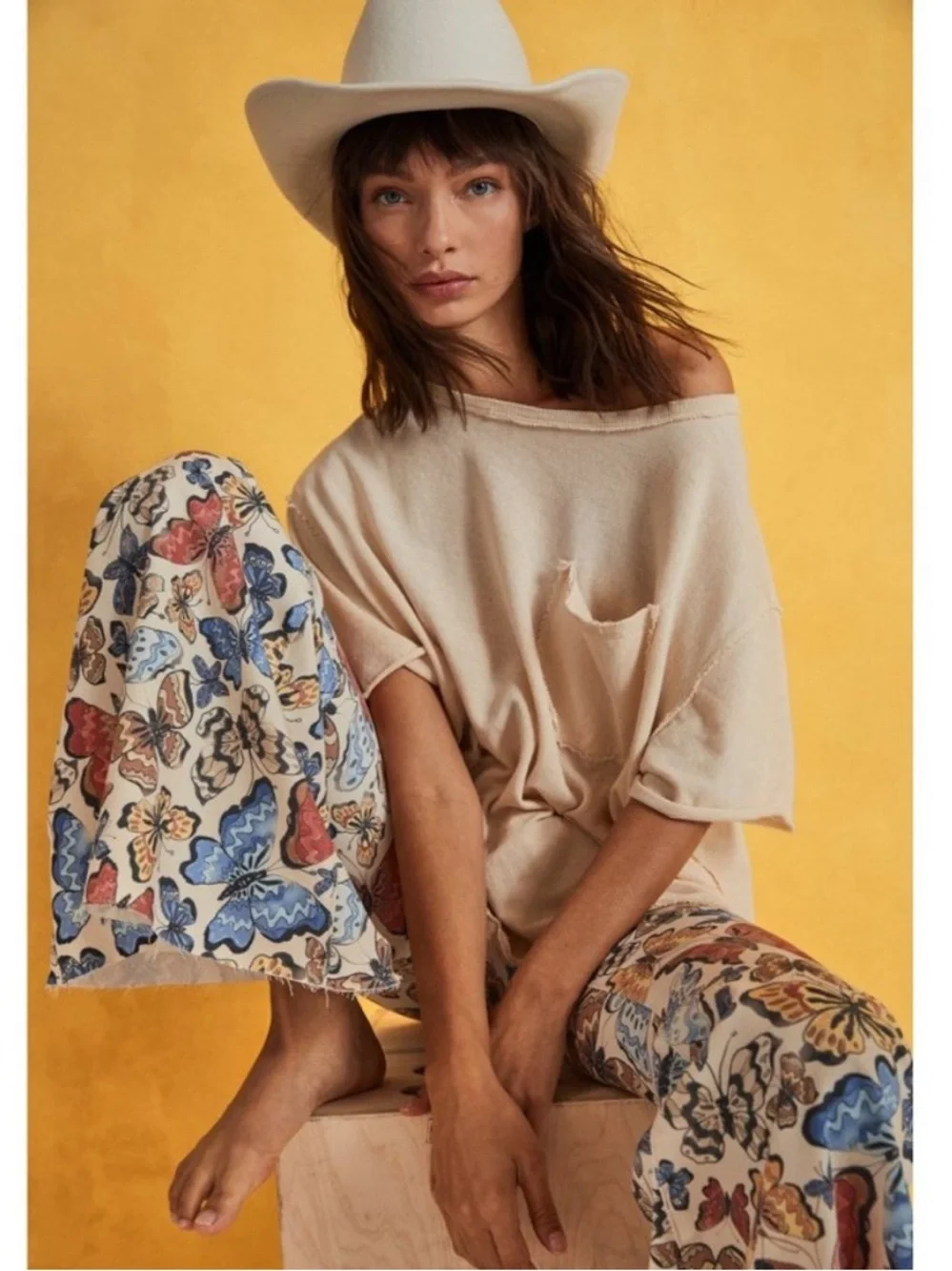 NWT Free People Just Float On Butterfly Print Flare Jeans 28 Boho Festival - Picture 2 of 11